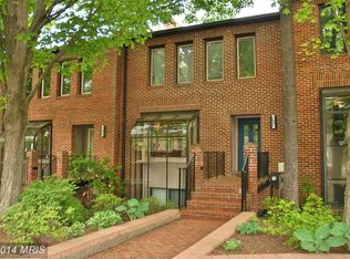 7531 Bradley Blvd, Bethesda, MD 20817