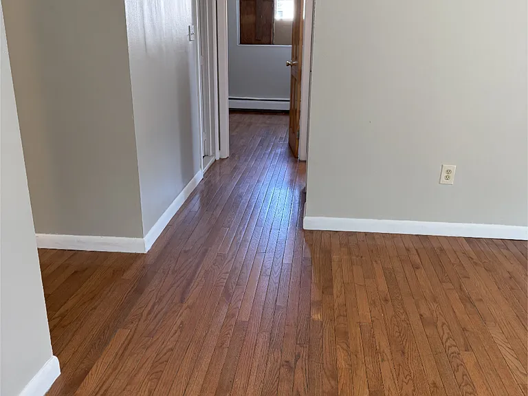 33 Cary Ave #5 — Photo 5