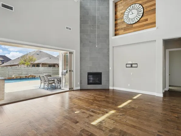 1213 11th St, Argyle, TX 76226