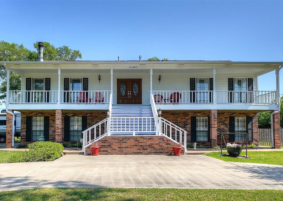 1st image of 518 Seagrove Ave