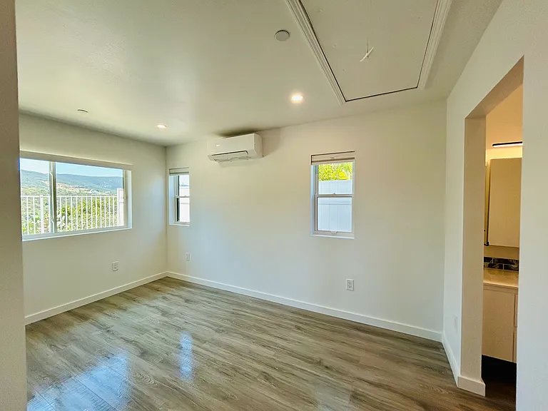 Primay Bedroom has views of Twin Peaks. Night / Day Blinds and 2 closets!