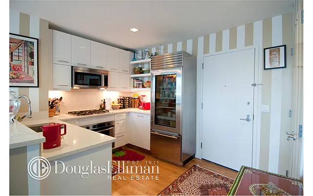 Sold by Douglas Elliman | media 8