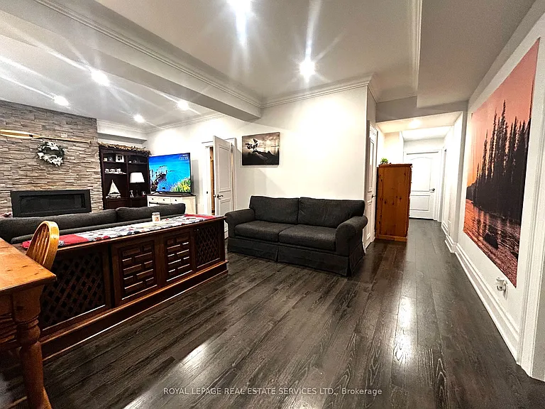 71 Stockdale Cres — Photo 11