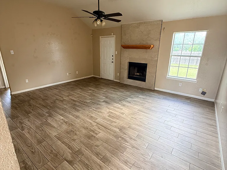 3406 Trey Ln — Photo 3
