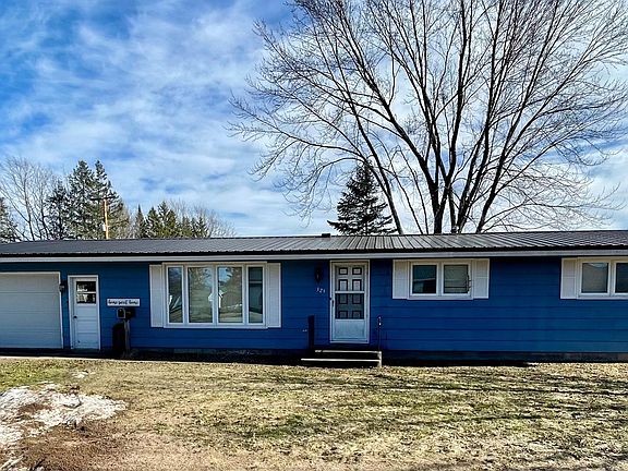 2nd image of 325 Maple St