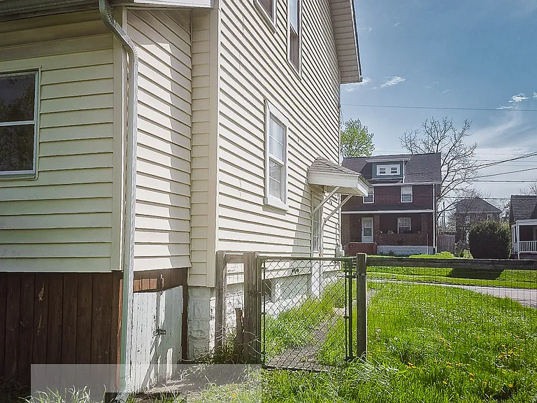 1100 Sherman Ave — Photo 51
