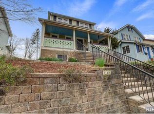 656 Linden Ave, Teaneck, NJ 07666
