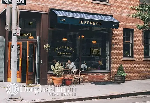 Rented by Douglas Elliman | media 19