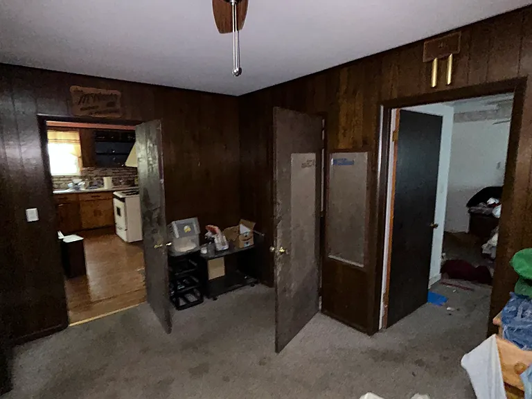905 W Monroe St — Photo 11
