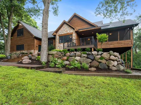 1303 Birch Park Rd, Houlton, WI 54082