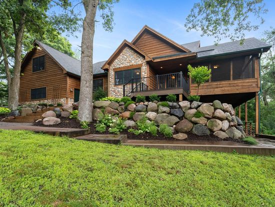 1303 Birch Park Rd, Houlton, WI 54082