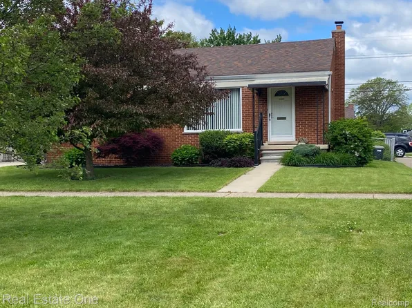 15410 McCann St, Southgate, MI 48195