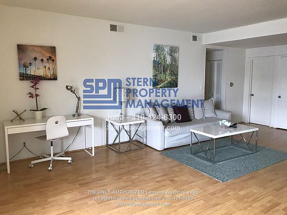 5th image of 1541 N Hayworth Ave APT 203