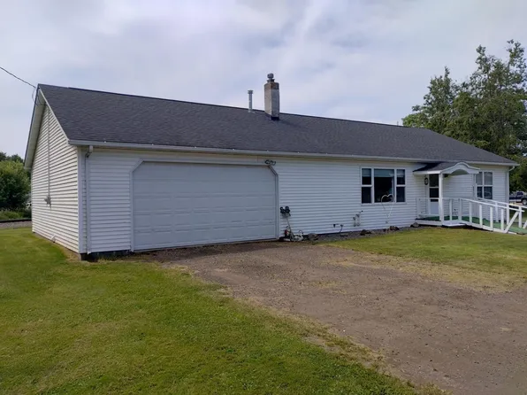 104 3rd St SE, Hinckley, MN 55037