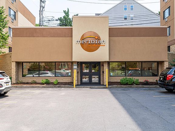 2nd image of 646 E College Ave #7fac8caca