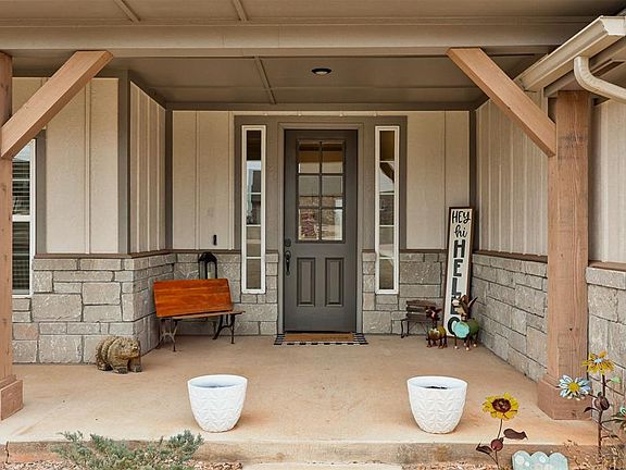 3rd image of 14381 White Falls Ln