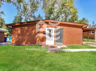 9011 Bobb Ave, Saint Louis, MO 63114