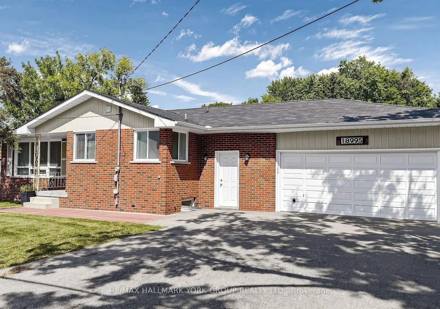 3 bed, $3,000 — Photo 2