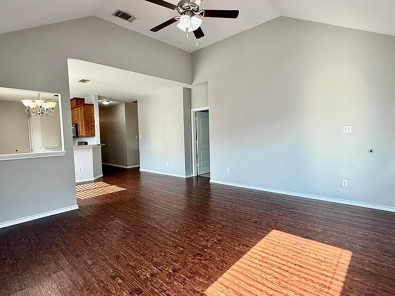 412 Windridge Dr — Photo 12