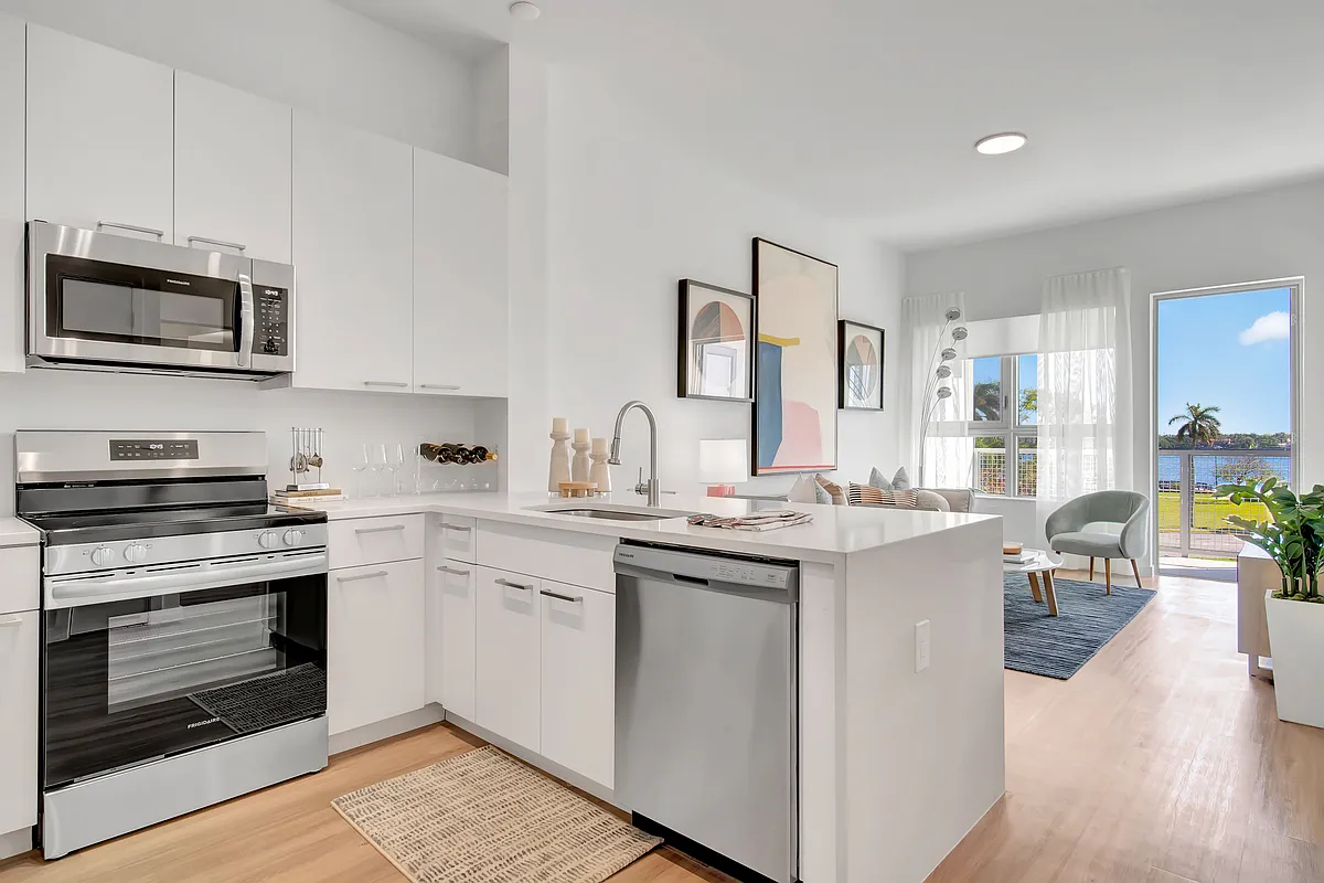 Photo 1 of 37 - Park West - West Palm Beach, FL Primary Photo - Park West