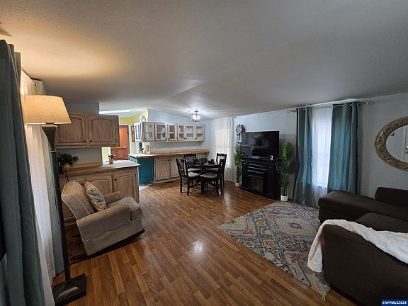 2nd image of 1530 Tamarack St Unit 56