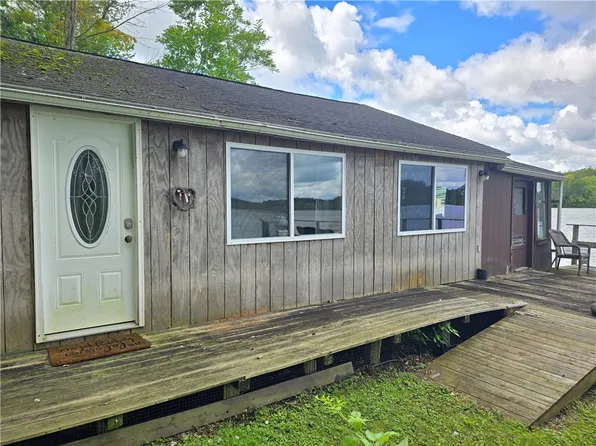 4823 Route 31, Palmyra, NY 14522