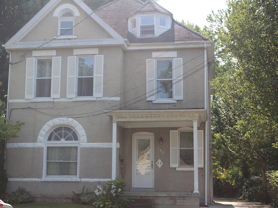1st image of 142 Old Lafayette Ave #1