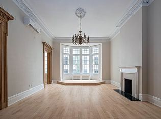 9 Gramercy Park S APT 2, New York, NY 10003