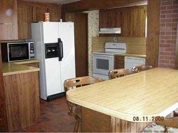 2nd image of 3871 Orange St