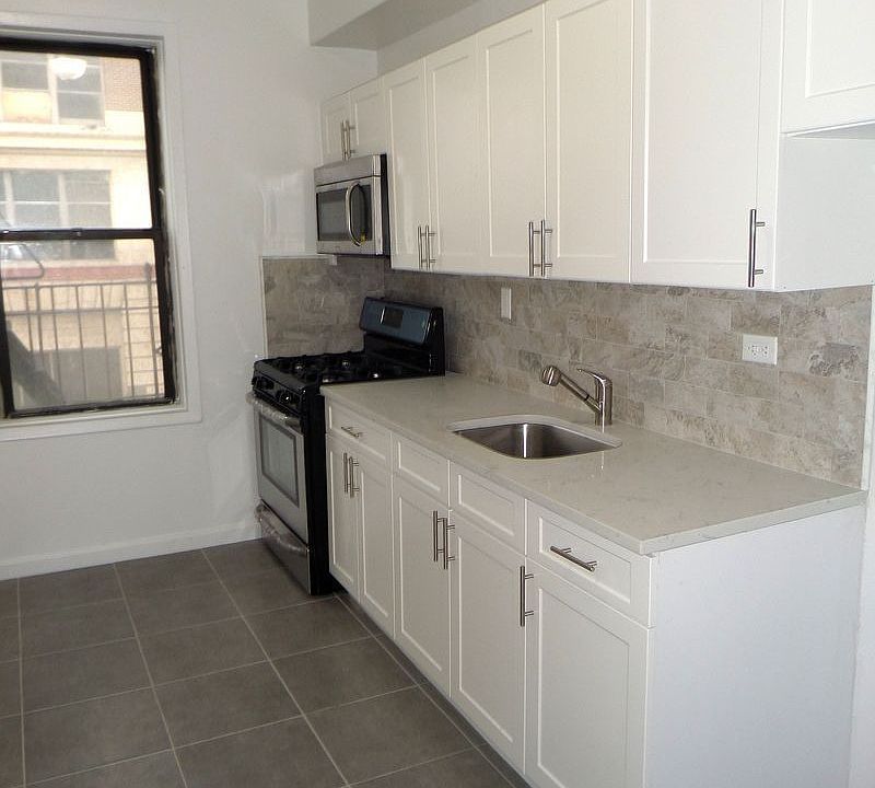 1st image of 4902 21st St APT 3J