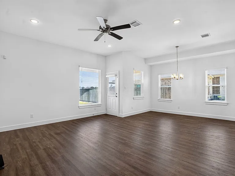 12340 N Chestnut Hills Dr — Photo 2