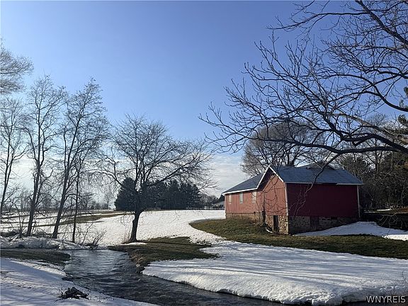 2nd image of 3538 Drake Street Rd