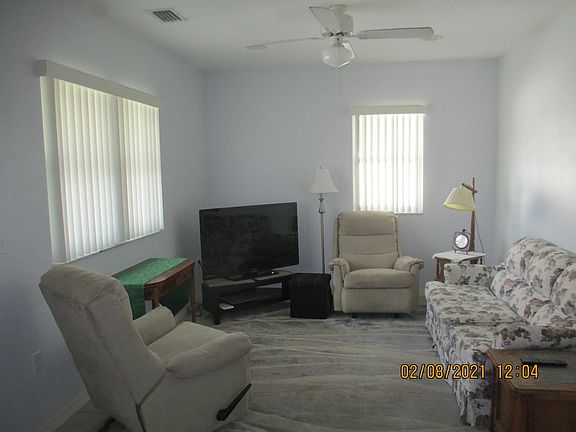 5th image of 1528.5 41st Ave N