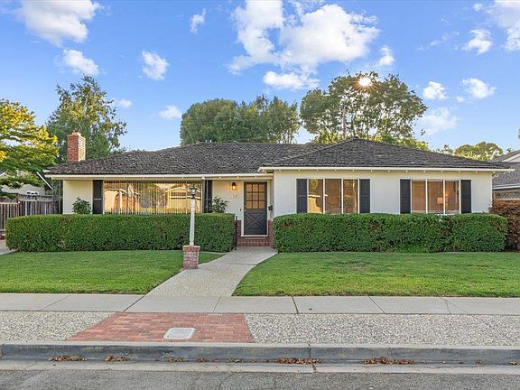 3rd image of 1525 San Ardo Dr