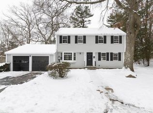26 Brewster Rd, Hingham, MA 02043