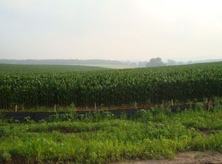 Red Cedar Dr, Lodi, WI 53555