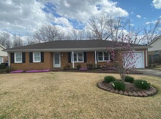 1028 Parkland Ln, Virginia Beach, VA 23464