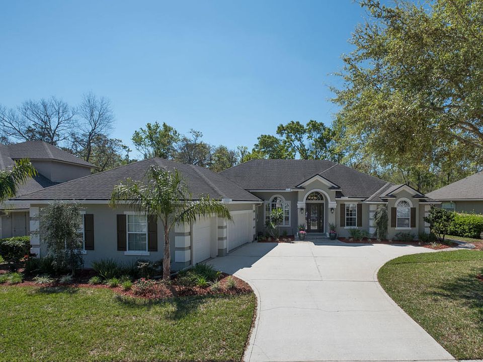 1st image of 13824 Deer Chase Pl