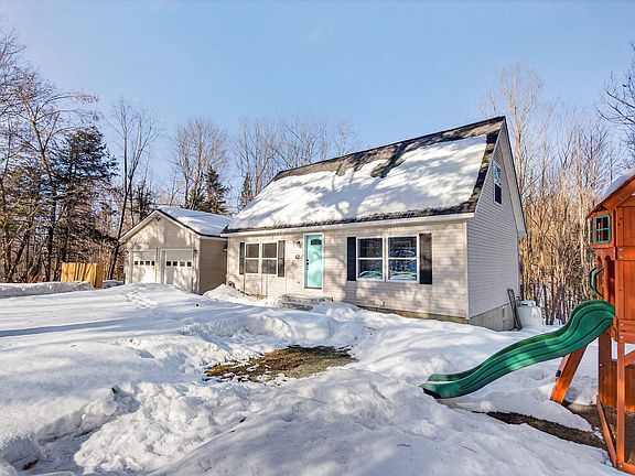 3rd image of 42 Center Bridge Road