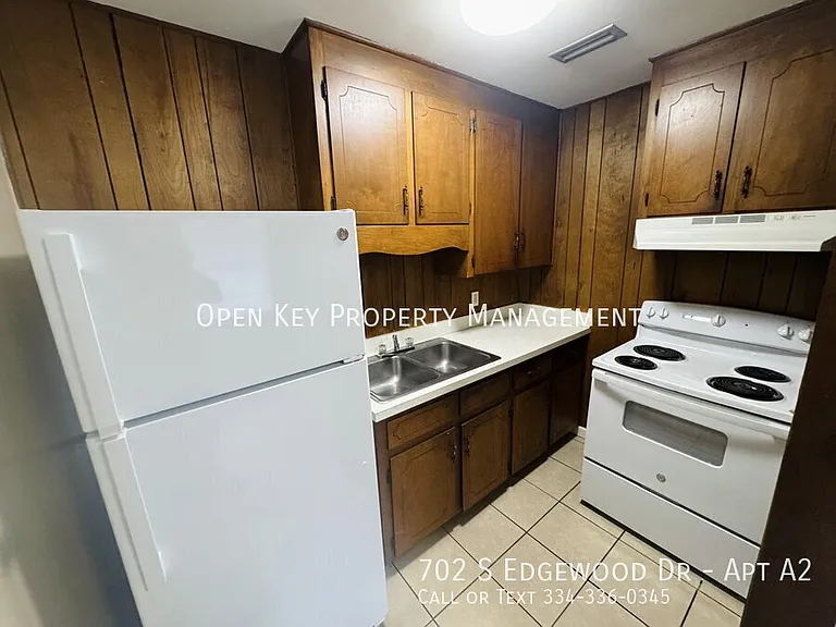702 S Edgewood Dr #A2 — Photo 1