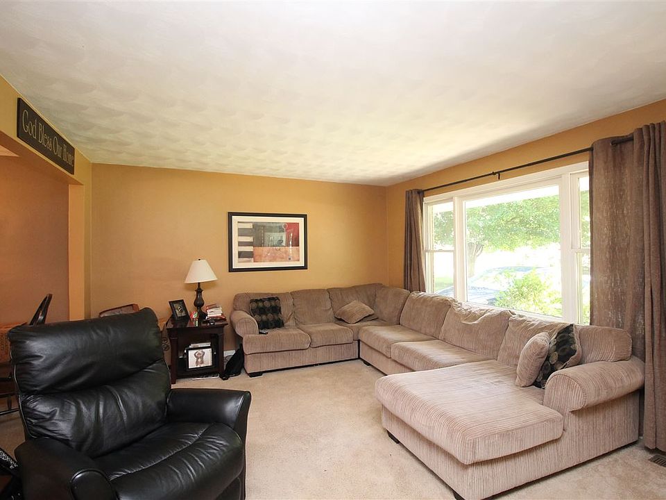 2nd image of 4020 W Michael Dr