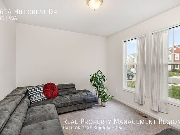 5th image of 9614 Hillcrest Dr