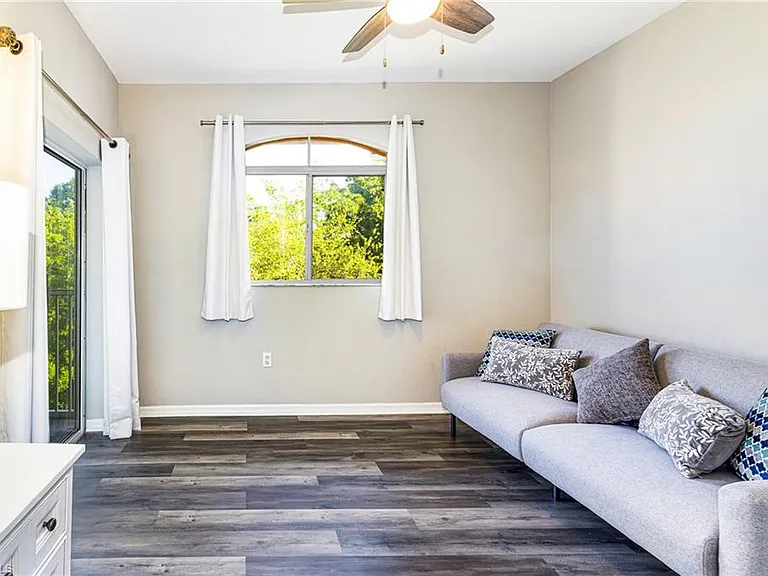6361 Aragon Way #303 — Photo 26