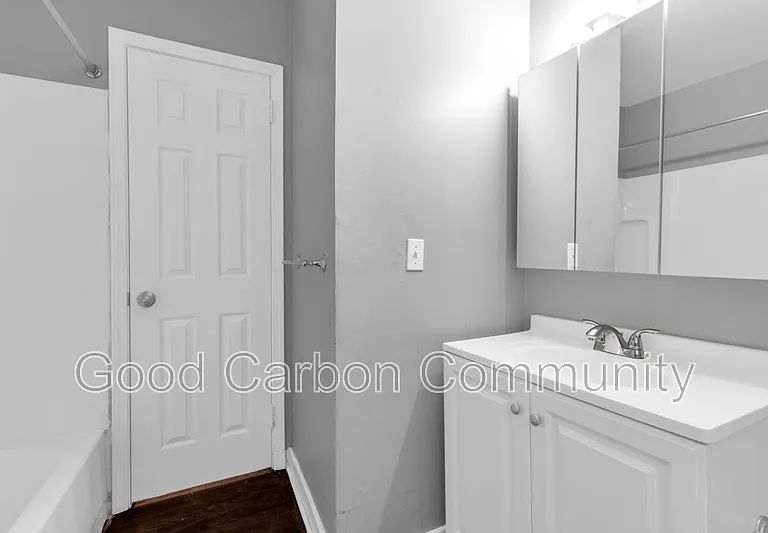 1073 Grant St #21 — Photo 9
