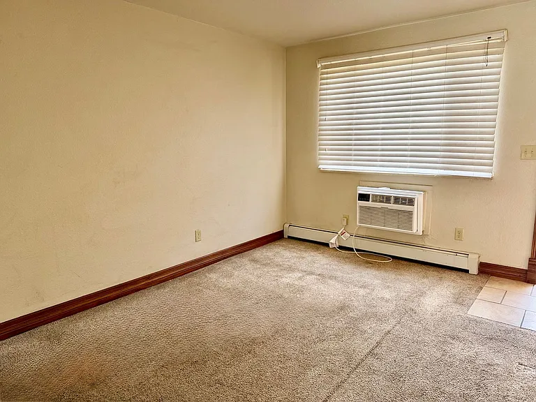1628 Azalea Dr #4 — Photo 13
