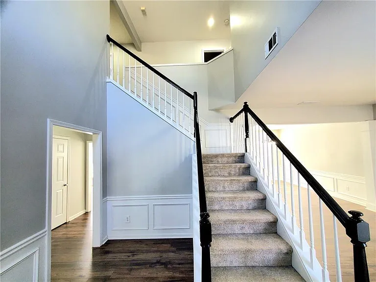 5260 W Price Rd — Photo 5