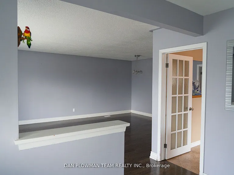 7 Berkham Rd — Photo 2