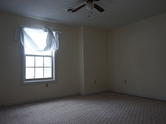 5th image of 312 West Hodgenville Avenue