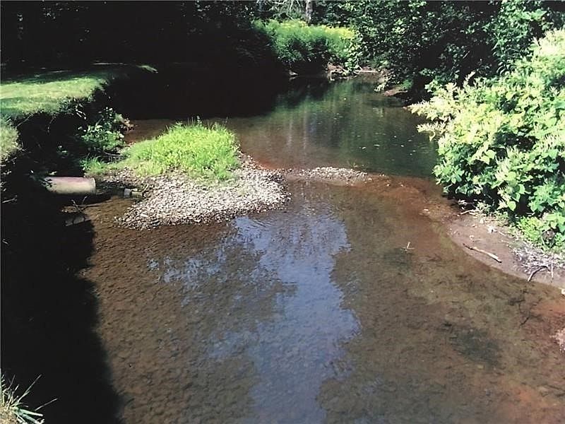 2nd image of 3433 State Route 711