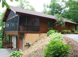 1807 Payne Branch Rd, Blowing Rock, NC 28605